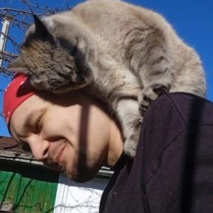 Артём