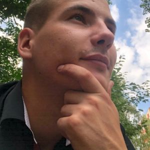 Илья