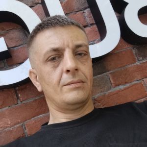 Виктор