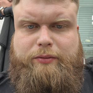 Дени
