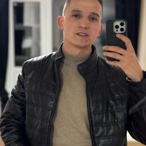 Александр